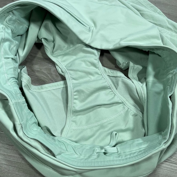 Lululemon Speed Up Short High-Rise *2.5" - Picture 4 of 7